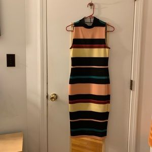 Gorgeous turtleneck dress, size S runs big